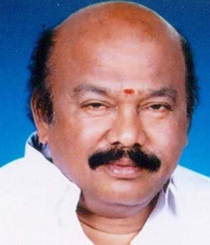 திருப்பரங்குன்றம் மலை உச்சியில் எடப்பாடியார் தீப ஒளியை ஏற்றுவார் ராஜன் செல்லப்பா எம்.எல்.ஏ. பேட்டி